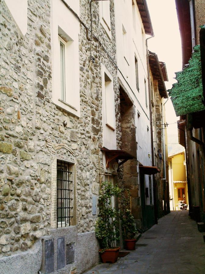 In Castello Hotell Gallicano Exteriör bild